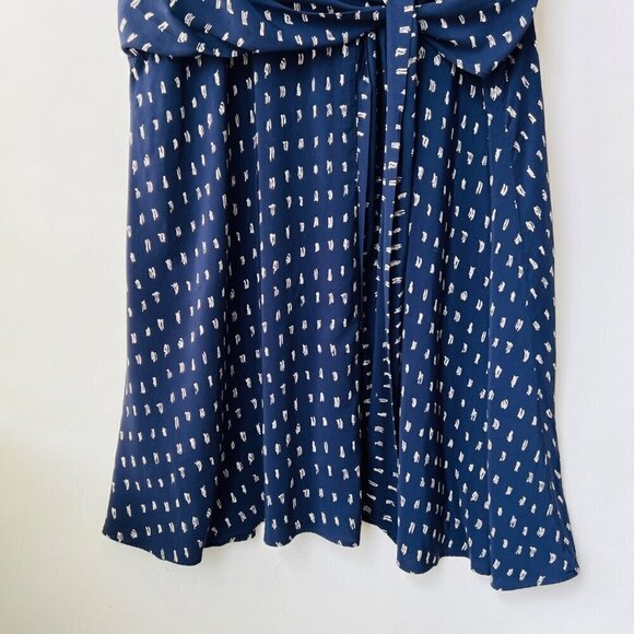 MM Lafleur Samantha wrap dress , Blue dots prints, Plus size 3 - Picture 8 of 12